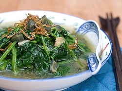 Spinach_soup_from_noobcook